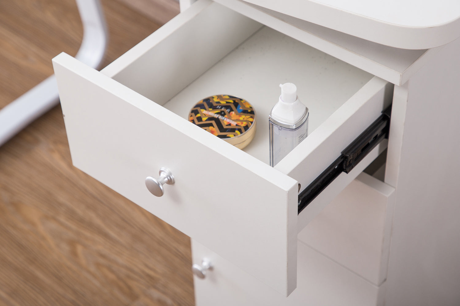 Barberpub studio table manicure table nail table 0400